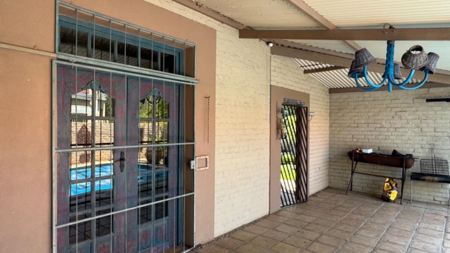 4 Bedroom Property for Sale in Memorial Road Area Northern Cape